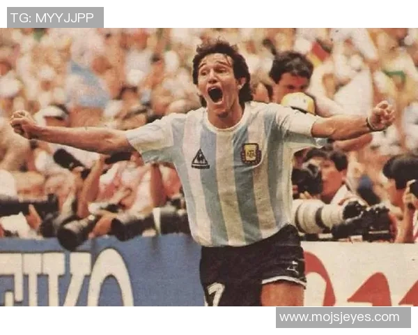 武汉足球明星赛阵容揭晓球星云集引发球迷热议与期待