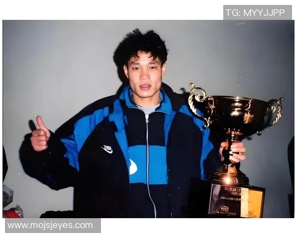 中国足球历史上的传奇人物与他们的辉煌成就回顾