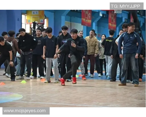 提升篮球技能的全方位体育培训课程助你迈向职业之路