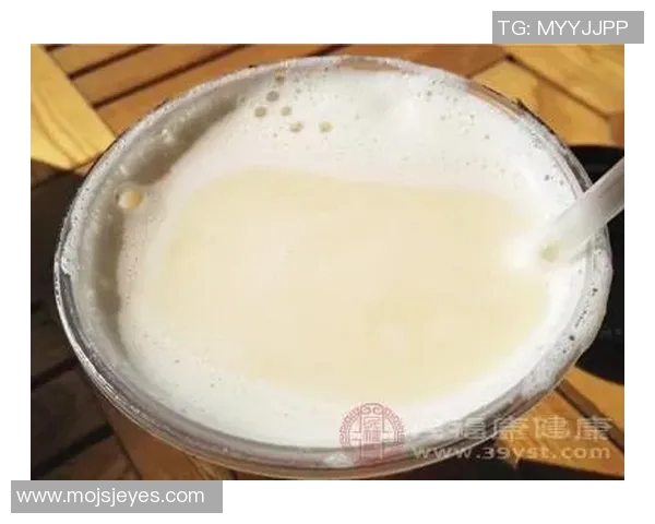 牛奶与篮球的完美结合揭秘喝牛奶的篮球明星如何保持最佳状态